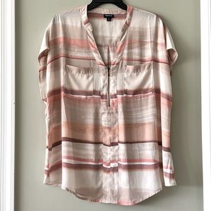 TORRID 0 Plus Size Pink Nude Watercolor Zip Front Dolman Short Sleeve Blouse Top